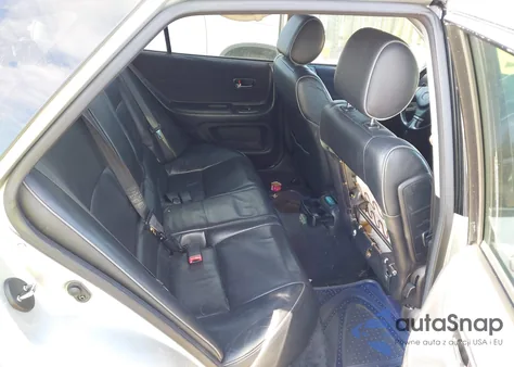 2002 Lexus Is 300 Sport Cross z USA, uszkodzony, nr VIN JTHED192520039446